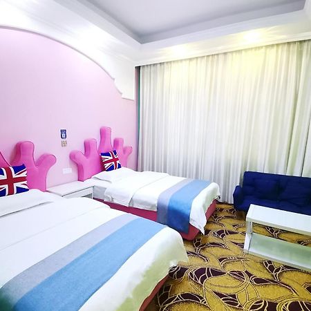 Emeishan Moon Bay Hotel Екстер'єр фото