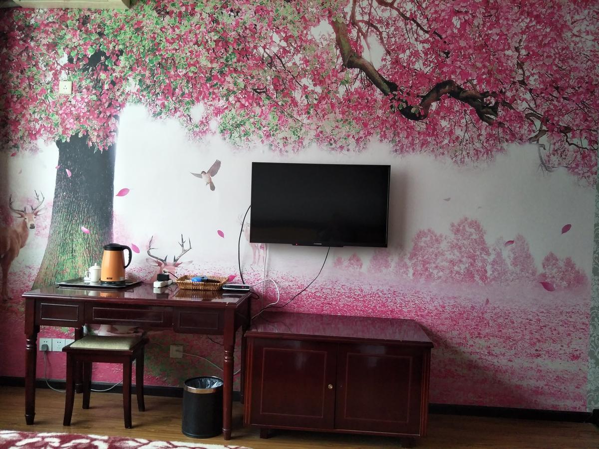 Emeishan Moon Bay Hotel Екстер'єр фото